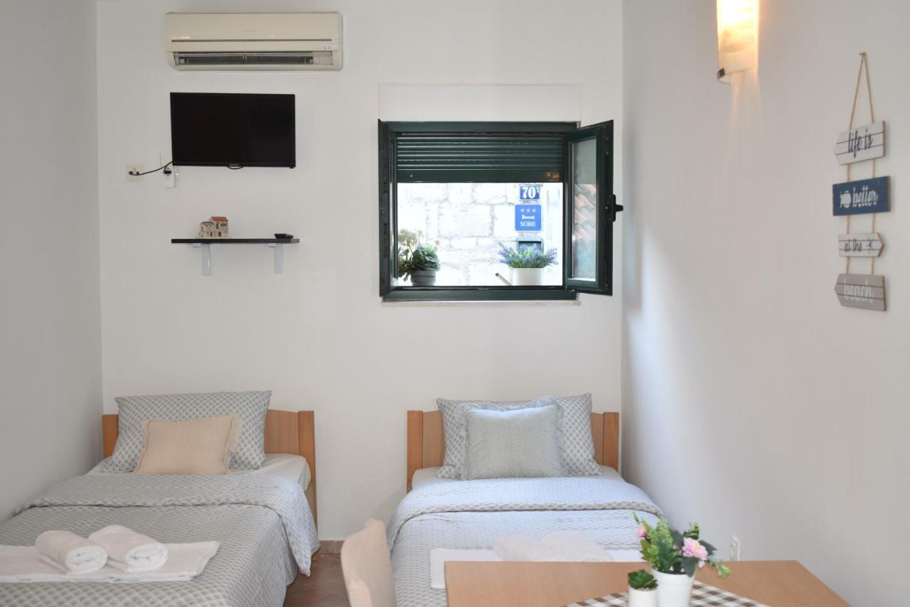 Twin Love Apartment Split Extérieur photo