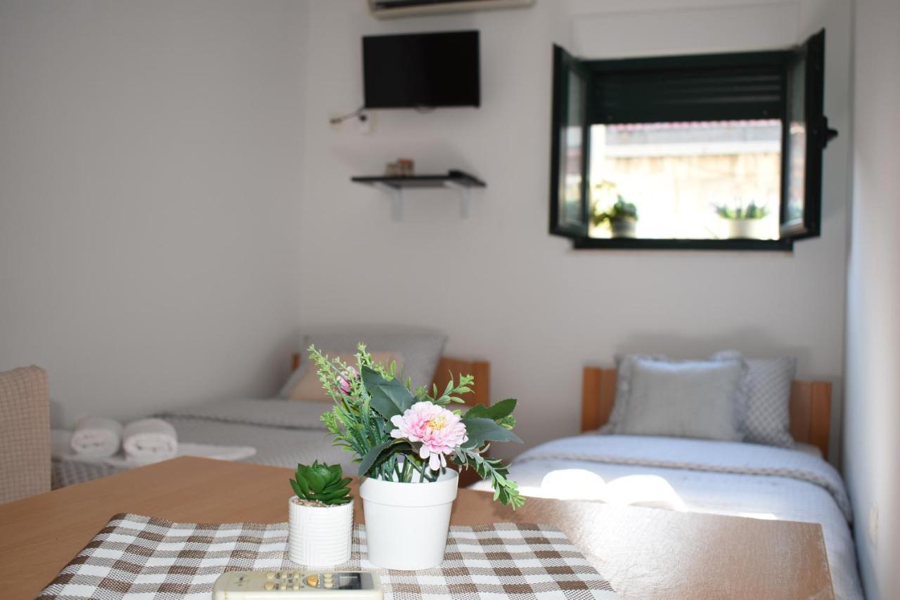 Twin Love Apartment Split Extérieur photo