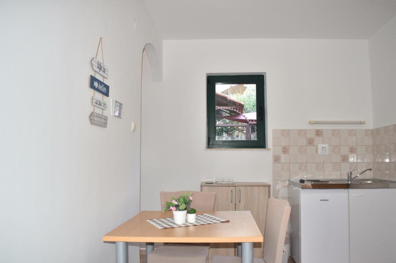 Twin Love Apartment Split Extérieur photo