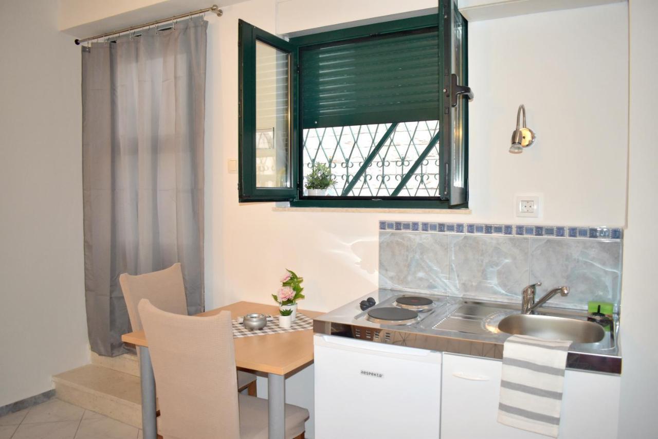 Twin Love Apartment Split Extérieur photo